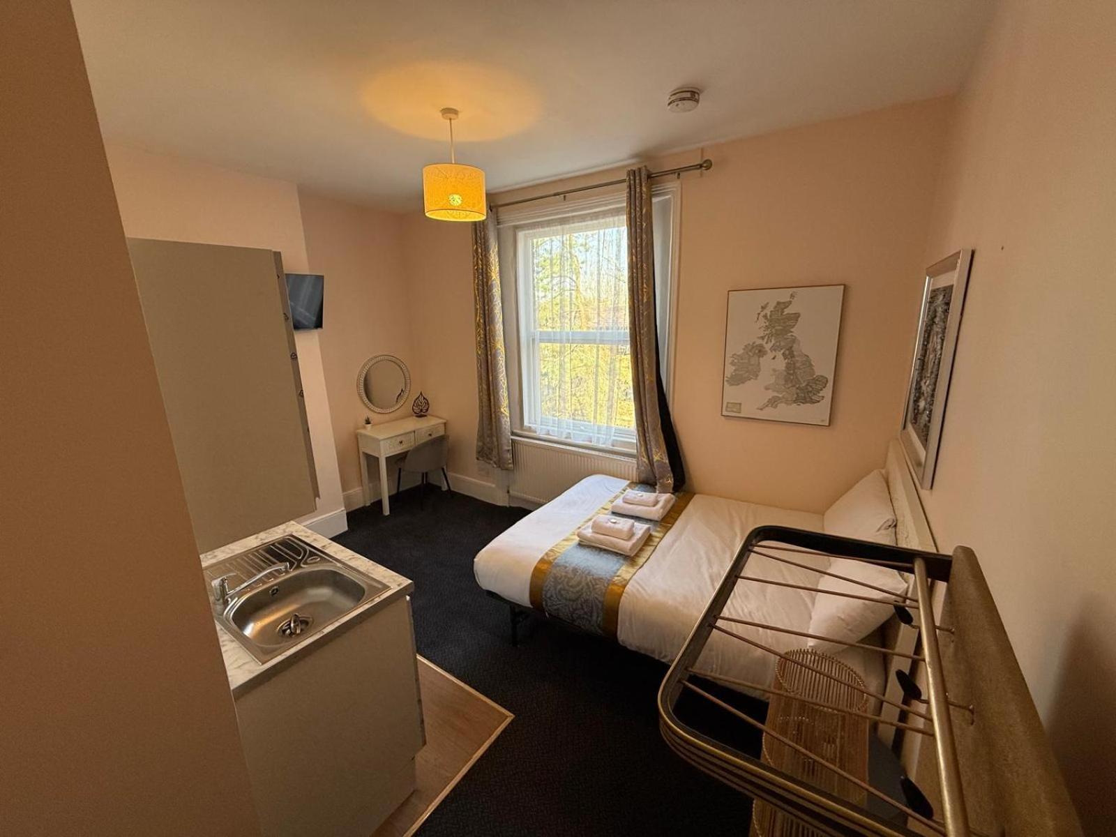 United Lodge Hotel London Bagian luar foto