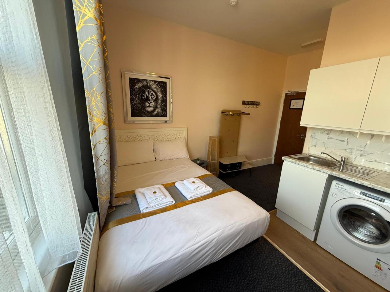 United Lodge Hotel London Bagian luar foto